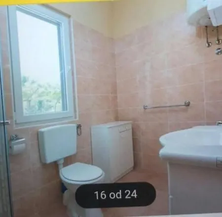 Renato Emilia Apartment Koromacno